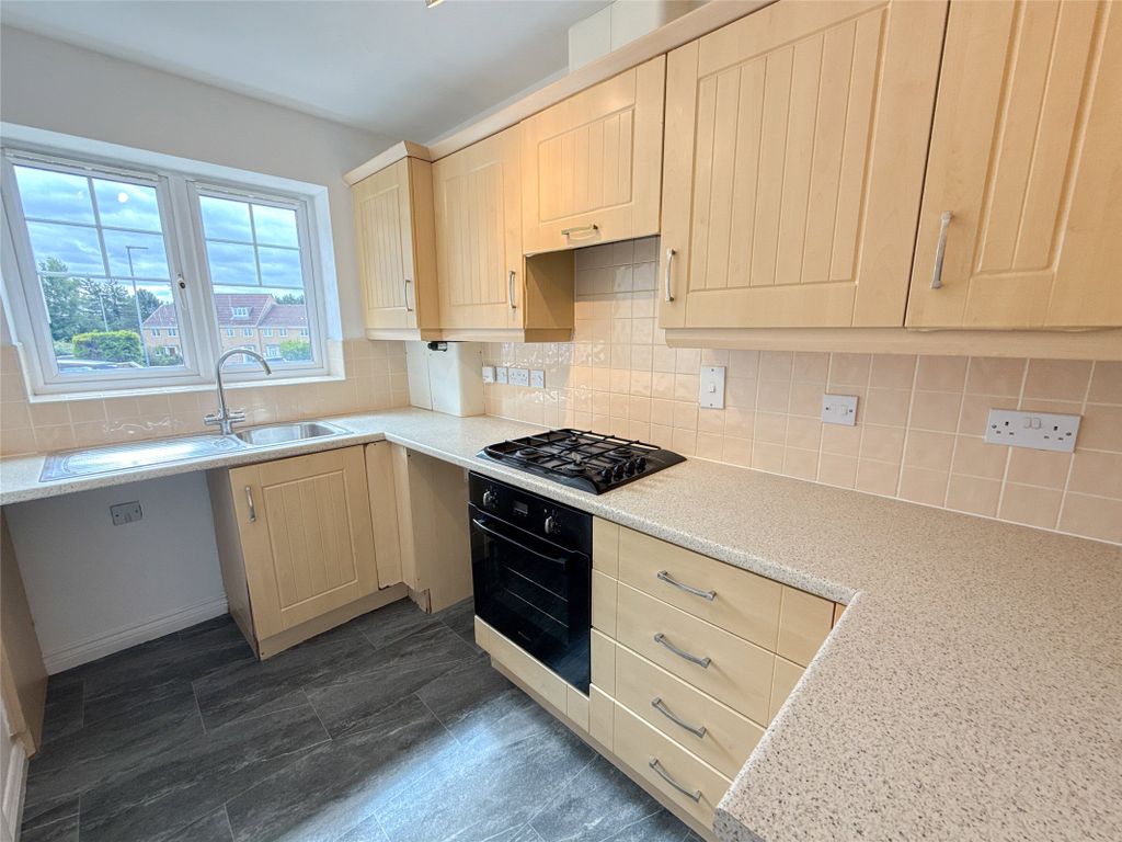 Property photo 2 of 20 Kitchen