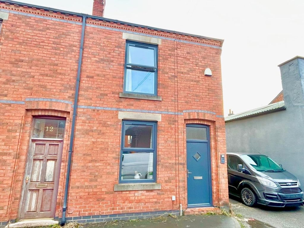 Property photo 1 of 8 Front.Jpg