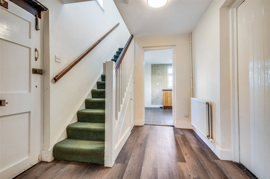 Property photo 2 of 12 Emtramce Hall