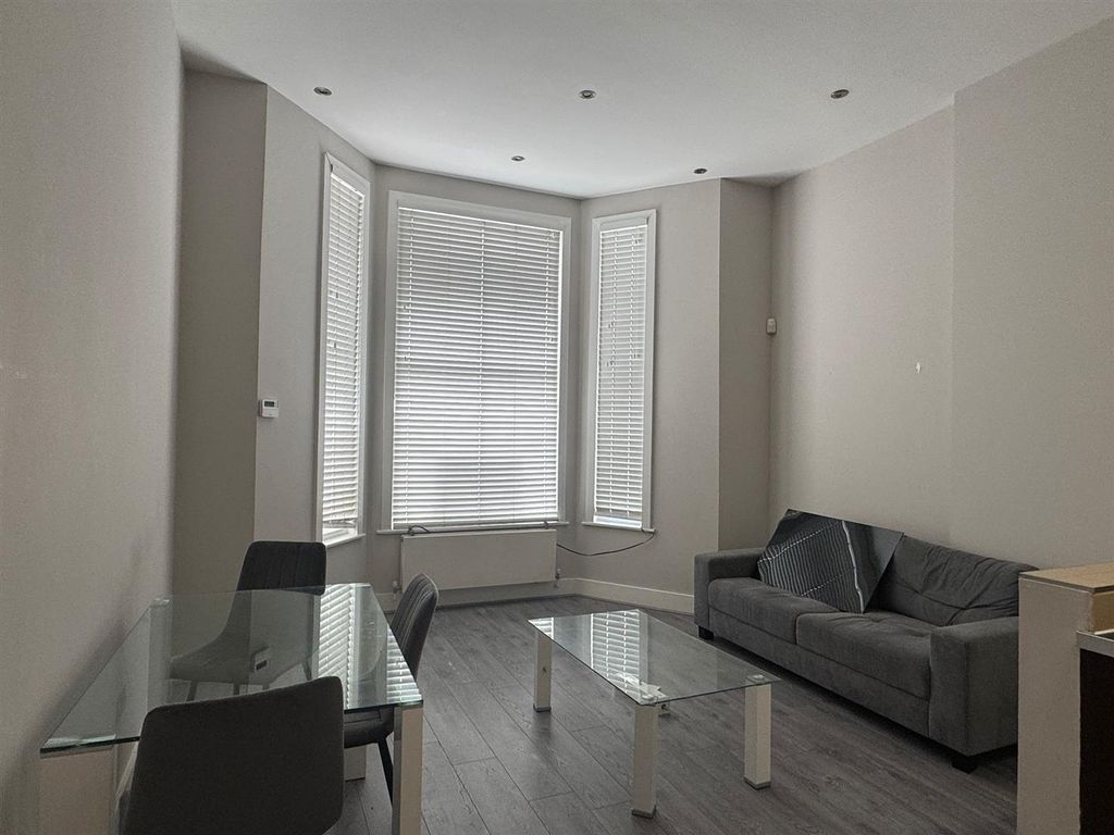 Property photo 2 of 6 Whatsapp Image 2026-03-16 At 13.09.22 (2).Jpeg