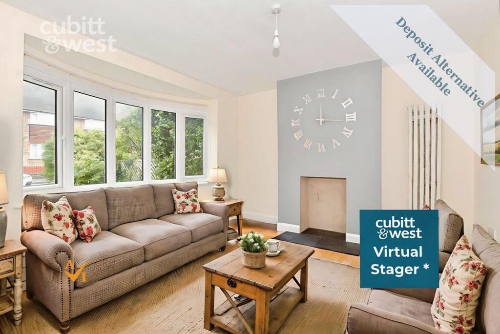 Property photo 2 of 15 Lounge