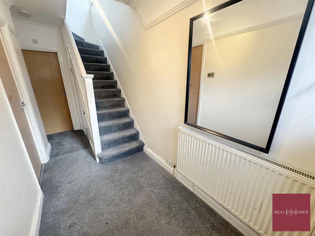 Property photo 2 of 15 Img_0259.Jpg