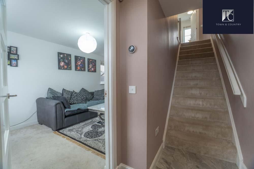 Property photo 3 of 30