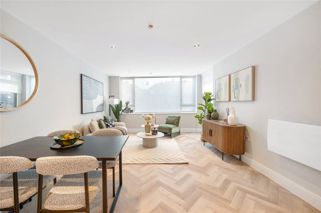 Property photo 3 of 7 Picture No. 07