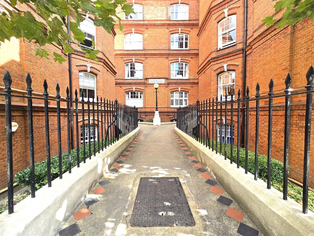 Property photo 1 of 11 2.Jpg