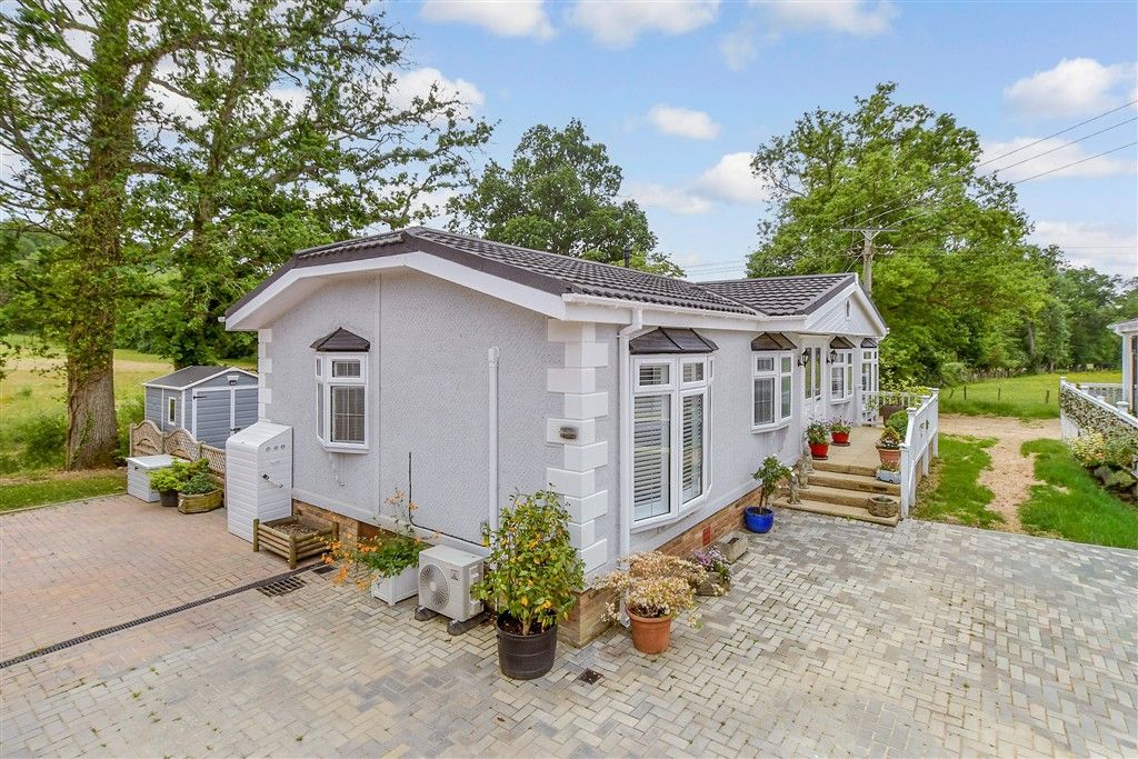 Property photo 1 of 14 External (Web)