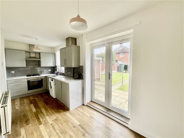 Property photo 3 of 21 Kitchen Diner