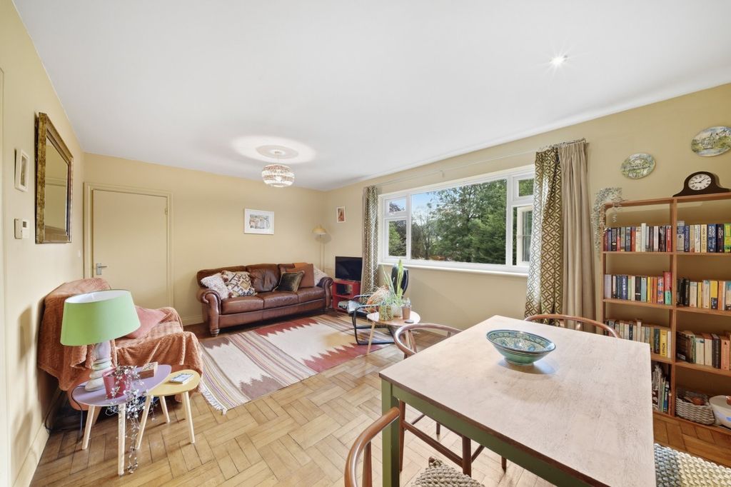 Property photo 3 of 12 Picture No. 12