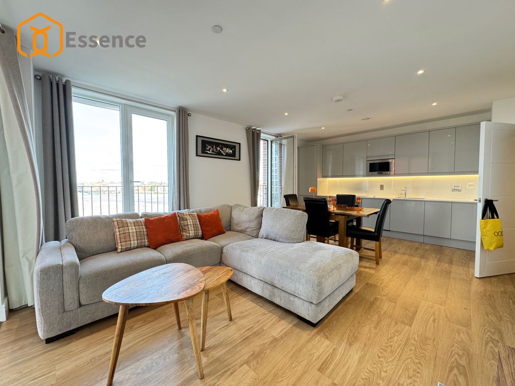 Property photo 1 of 13 Img_1637