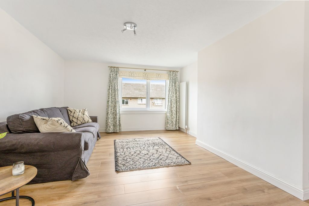 Property photo 2 of 15 Property Image 2