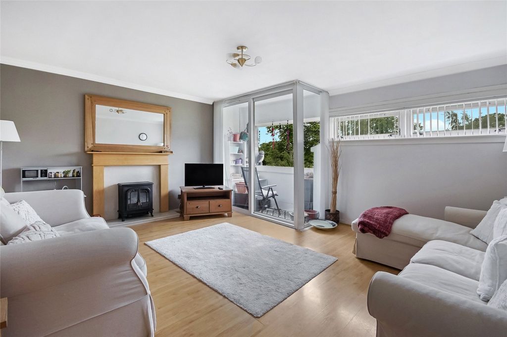 Property photo 2 of 17 Picture No. 03
