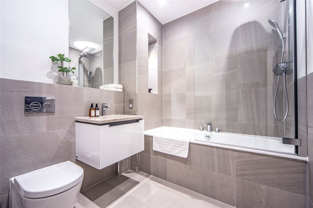 Property photo 2 of 6 Picture No. 04