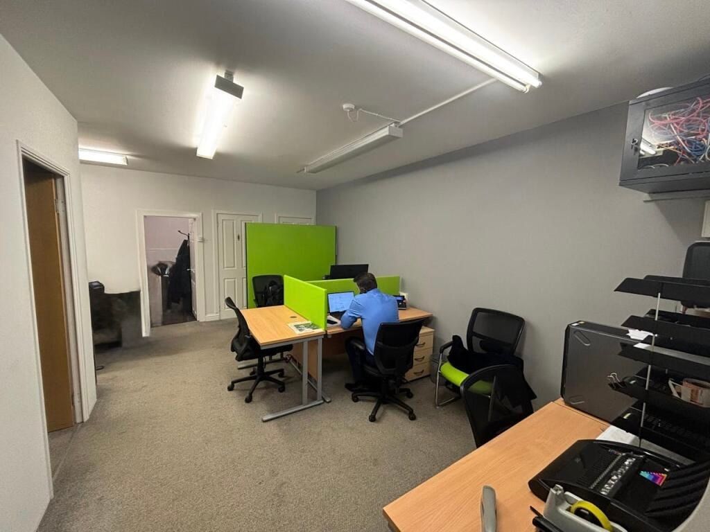 Property photo 3 of 4