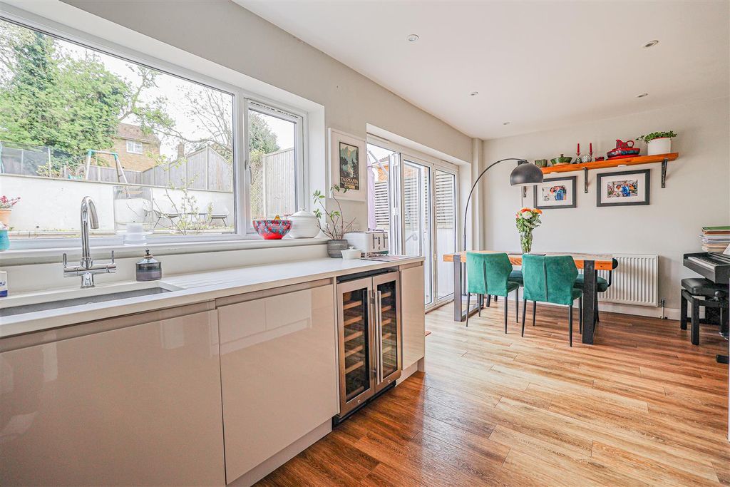 Property photo 2 of 44 980A9716.Jpg