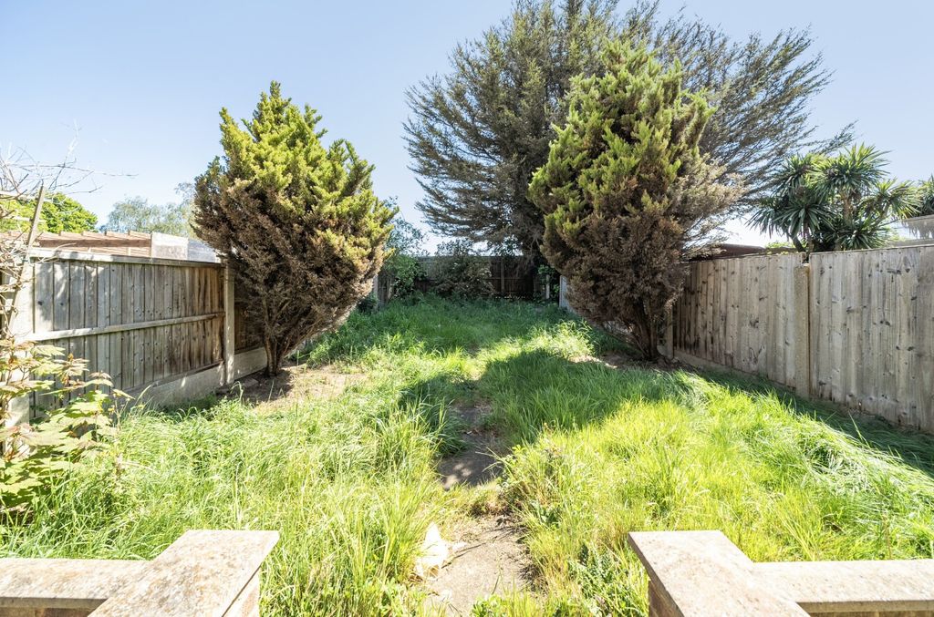 Property photo 3 of 14 5066833