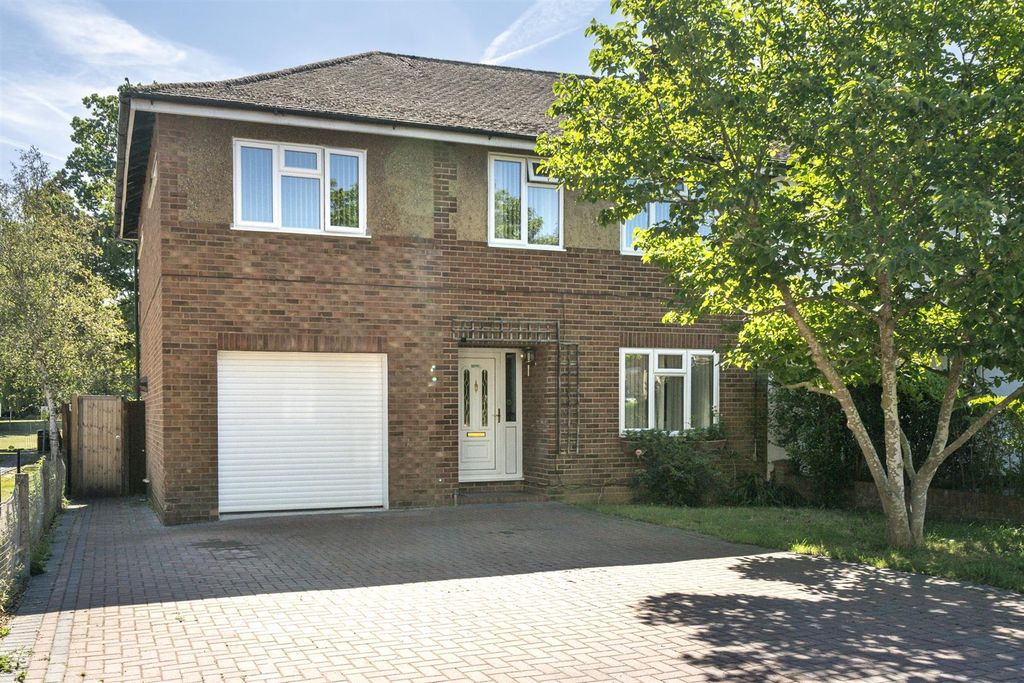 Property photo 1 of 21 Front