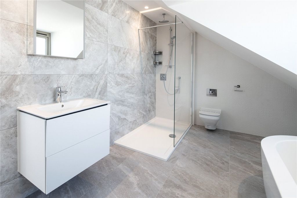 Additional image 4 of 2 bed flat for sale5 Conway House, The Waves, La Grande Route Des Sablons, Grouville, Jersey JE3