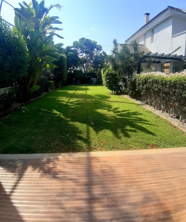 Property photo 2 of 30