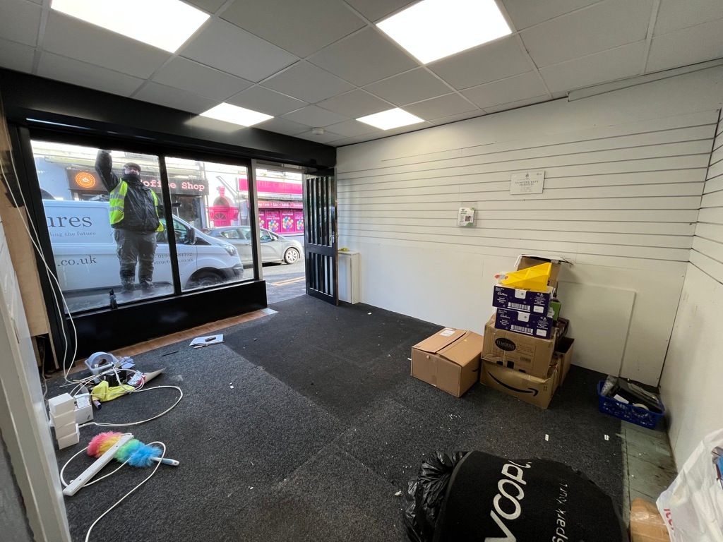 Property photo 2 of 5 Photo 1