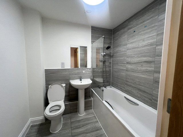 Property photo 3 of 3 Picture No. 05