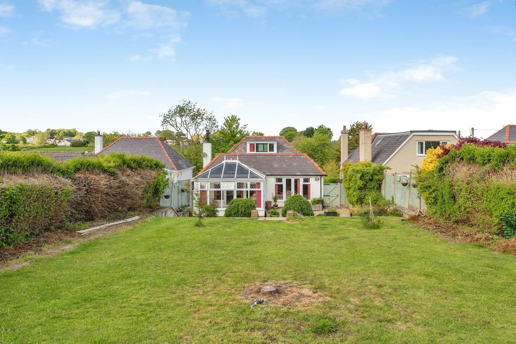 Property photo 3 of 35 Pbox-Img.Jpg