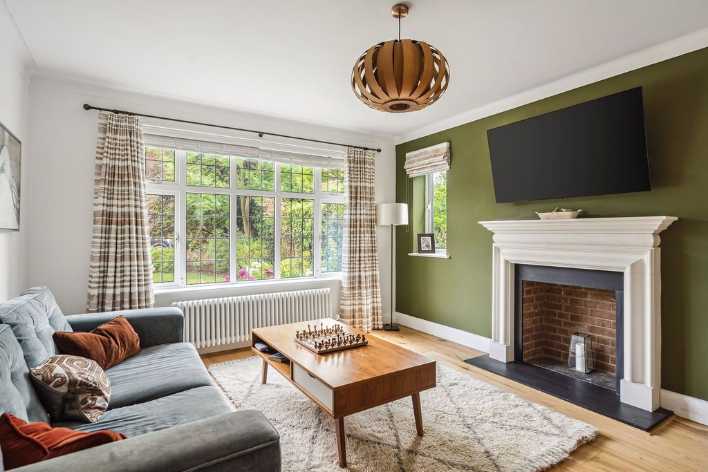 Property photo 3 of 40 Photo 22