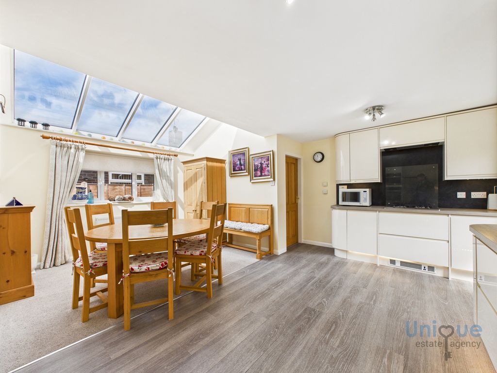 Property photo 2 of 26