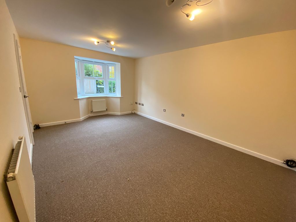 Property photo 3 of 31