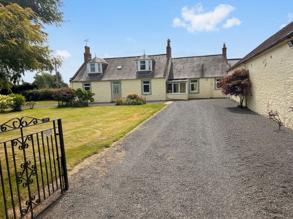 Property photo 1 of 36
