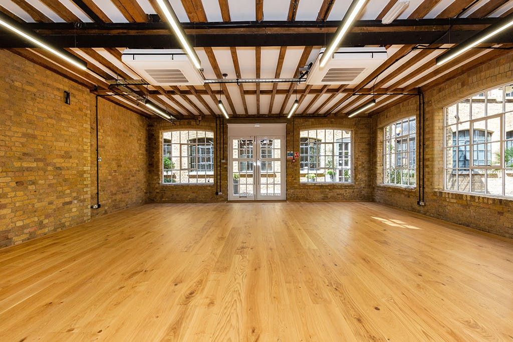 Property photo 3 of 6 5 Printing House Yard 2.Jpg