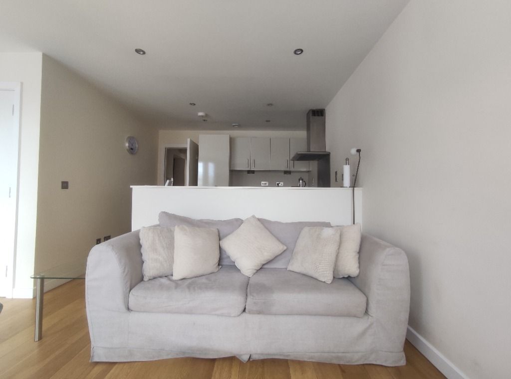 Property photo 3 of 9 Photo 3