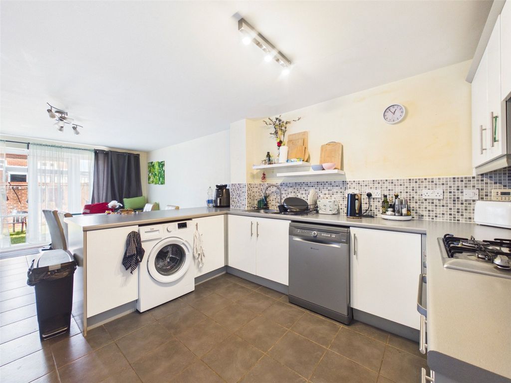 Property photo 2 of 13 Picture No. 02