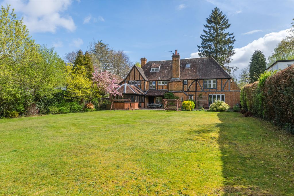 Property photo 2 of 16 Image