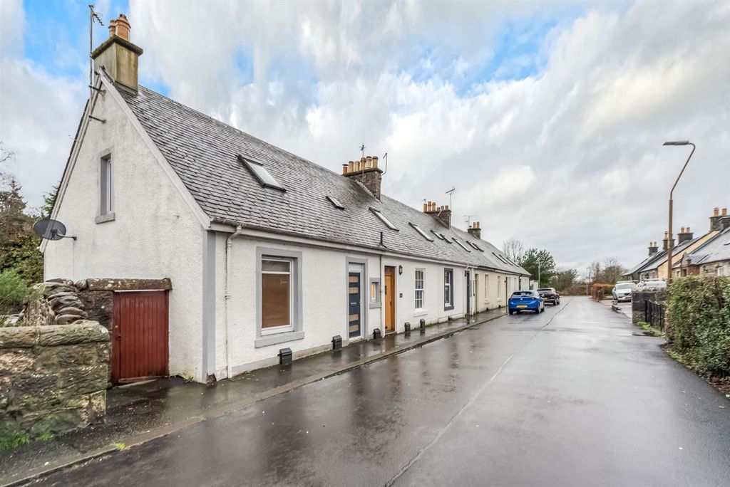 Property photo 1 of 19 External