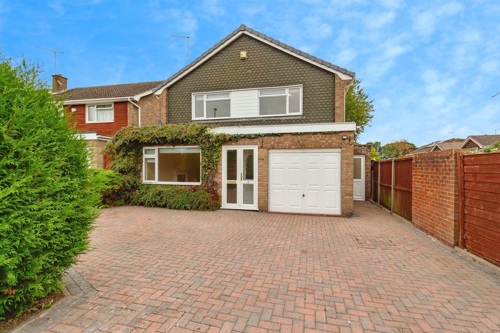 Property photo 1 of 16