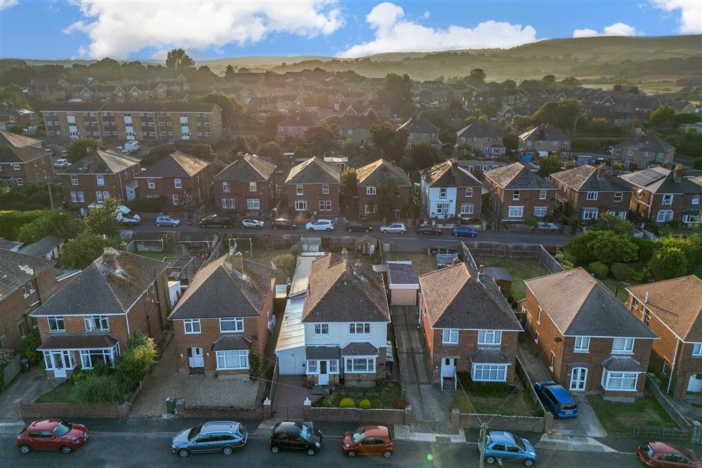 Property photo 2 of 24 Front