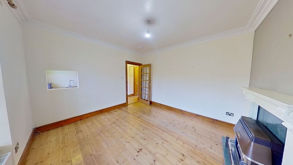 Property photo 3 of 12 Picture No. 07
