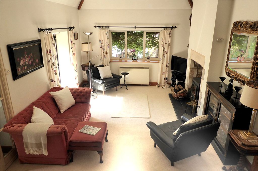 Property photo 3 of 25 Picture No. 47