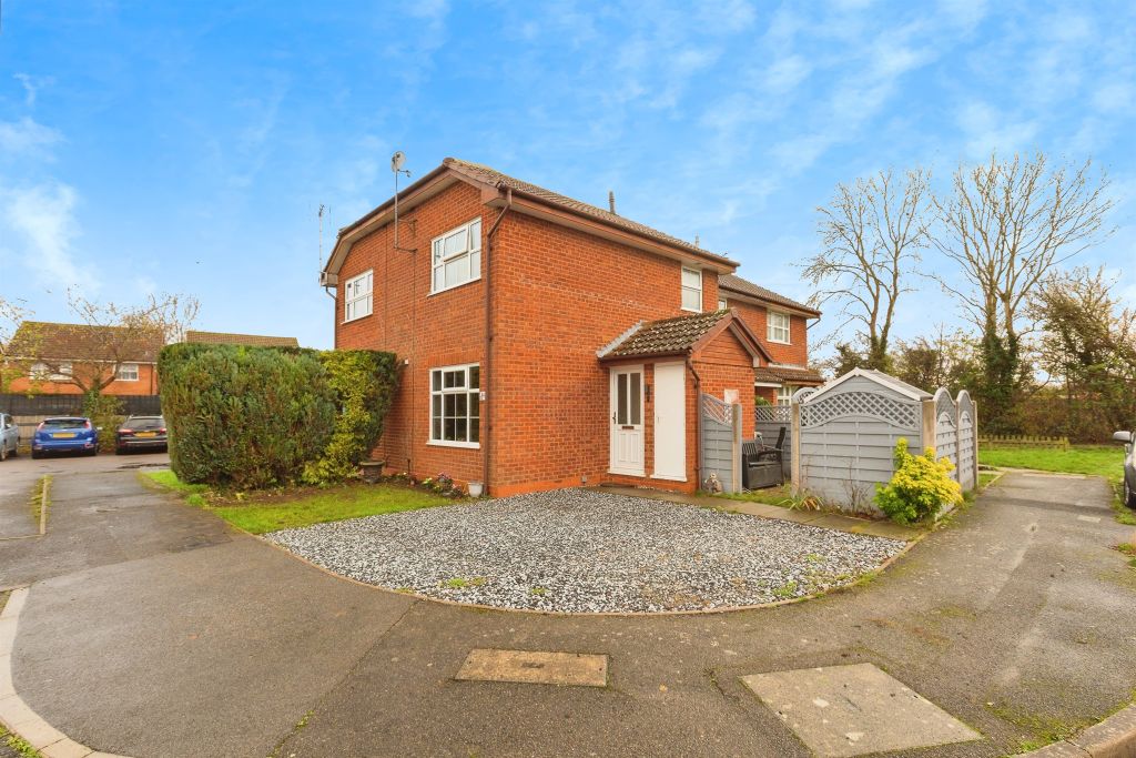 Property photo 1 of 17