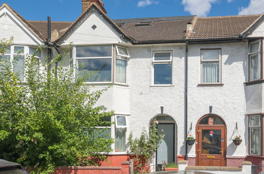 Property photo 1 of 17 1-6A749d5Be4Ff5-1...