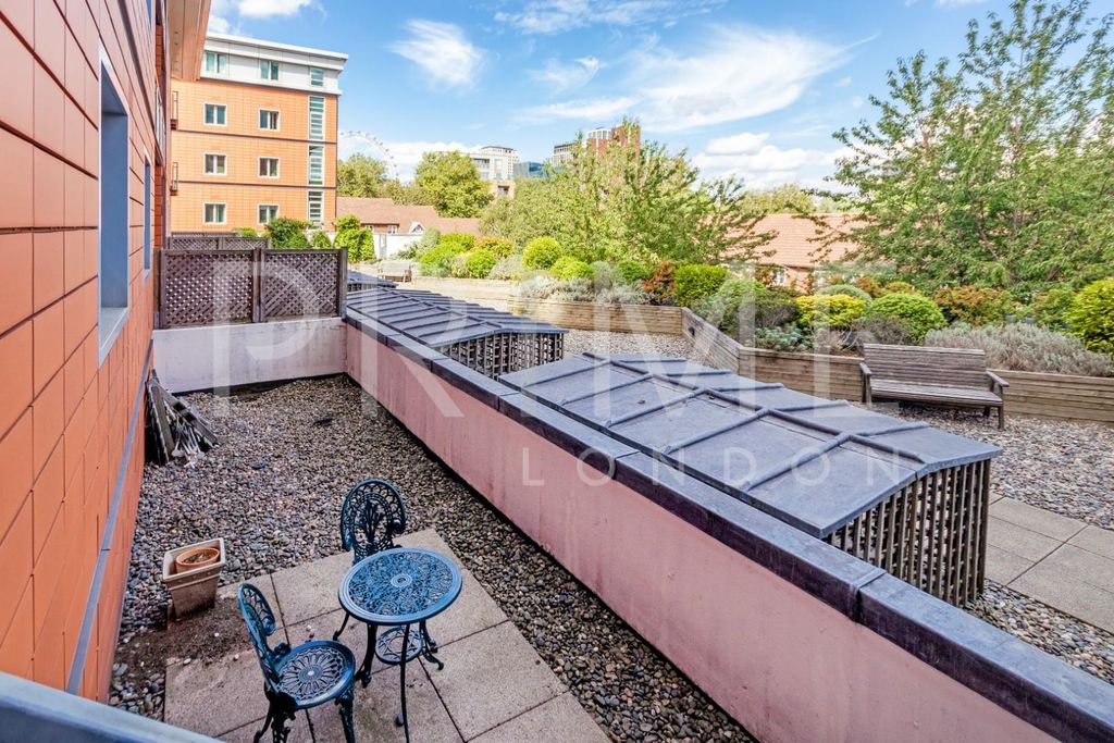 Property photo 2 of 16 Per2Bse (11).Jpg