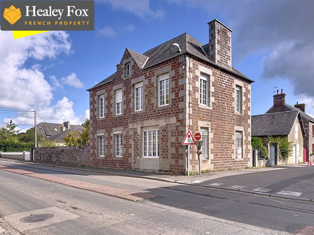 Property photo 1 of 18