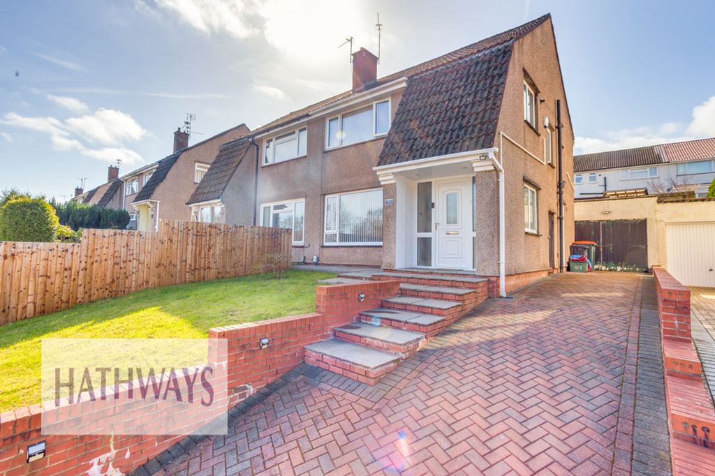 Property photo 3 of 48