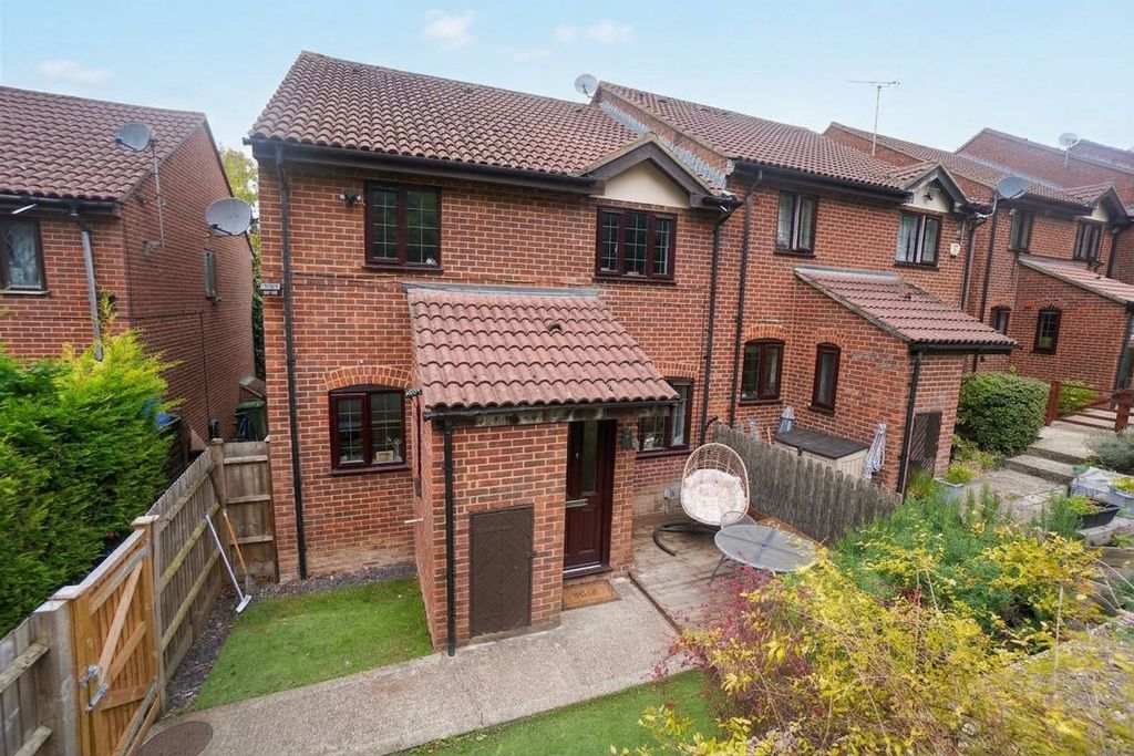 Property photo 1 of 13