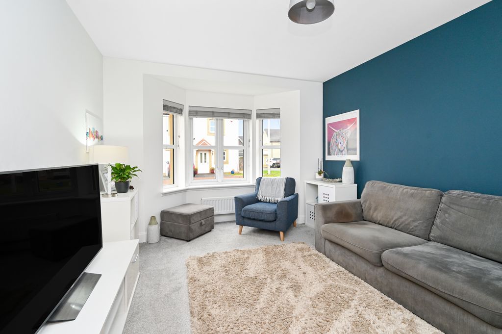 Property photo 3 of 32 Property Image 3