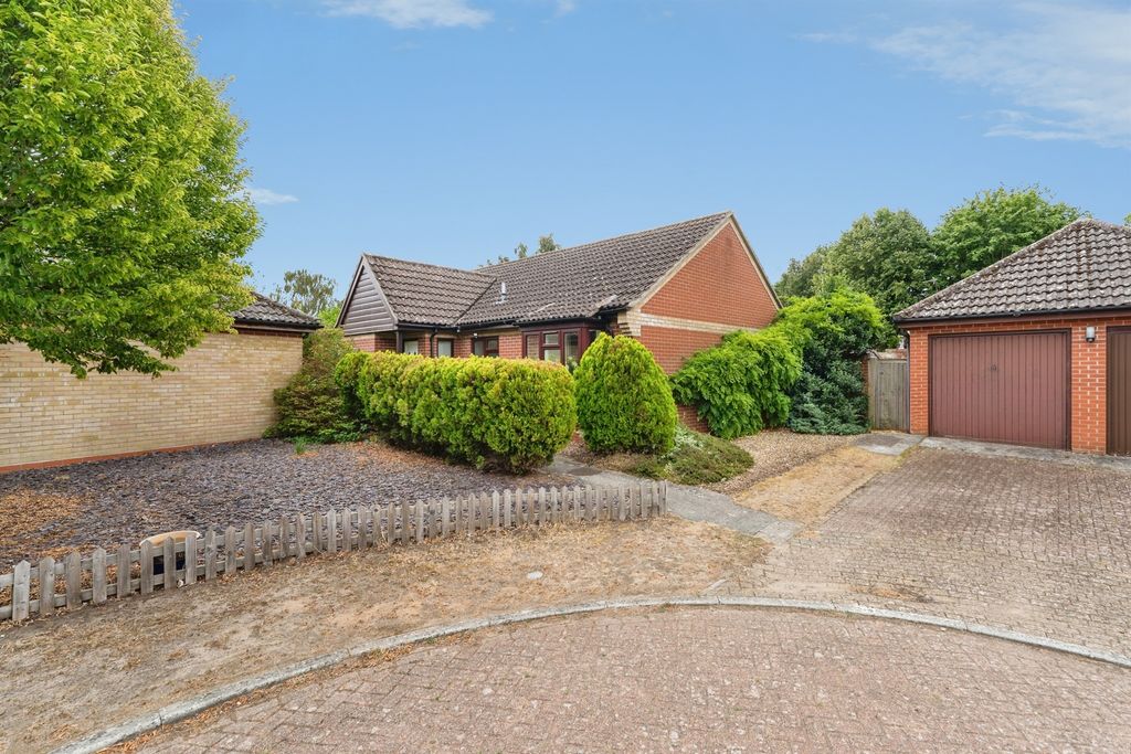 Property photo 1 of 19