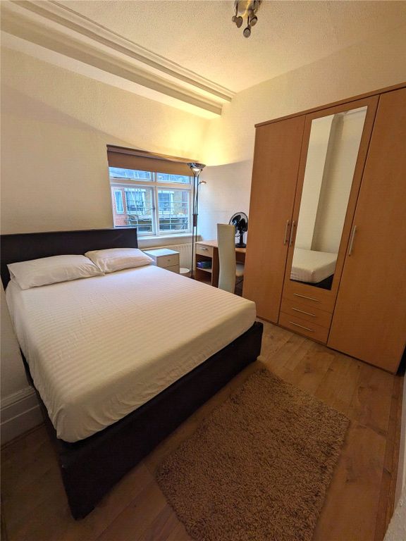 Property photo 2 of 5 Picture No. 01