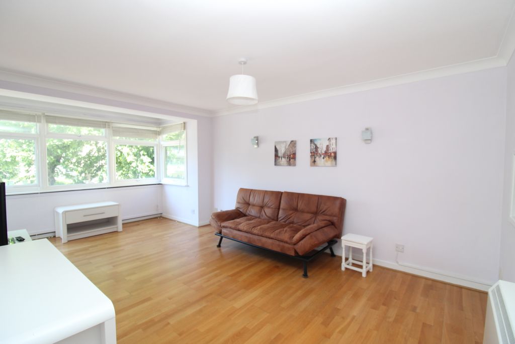 Property photo 3 of 9 Living Room