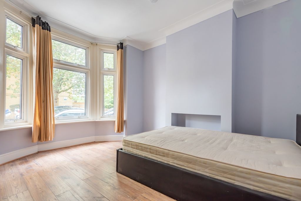 Property photo 3 of 14 653480 (13)