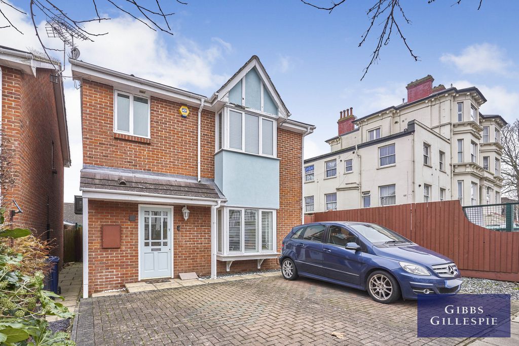 Property photo 1 of 10 Property Image